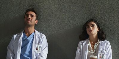 poster de la série Hayat Bugün 1.Bölüm