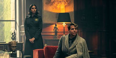 poster de la série Enculé, Va Chier.