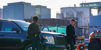 poster de la série La famille d'abord