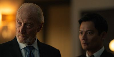 poster de la série La personne à votre oreille