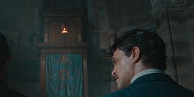 poster de la série Nous sommes les fantômes