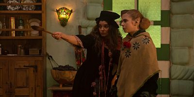 poster de la série La Clause "pas de chaussures sur le lit"