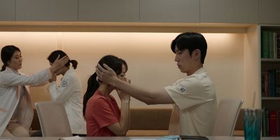 poster de la série Amortir la chute