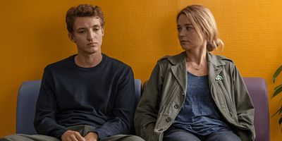 poster de la série La Biche