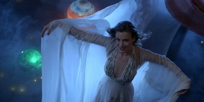 poster de la série B A BA du décorum du centre de crise