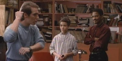 poster de la série Derrière les barreaux