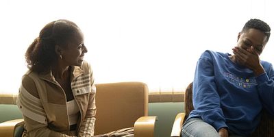 poster de la série Survie, okay ?