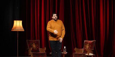 poster de la série De l’art (délicat) de réussir sa première fois quand c'est sa première fois