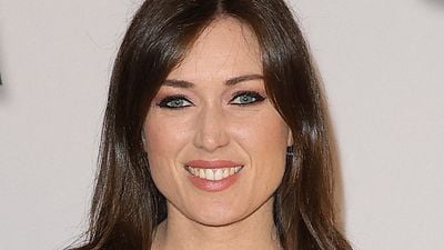 image de la news Après Les Mystères de l'amour, Elsa Esnoult révèle tourner sa propre série aux Etats-Unis !