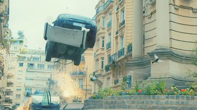 image de la news Noté 1,8 sur 5, ce film d'action avec Omar Sy débarque sur Netflix et c'est un des plus gros échecs de la carrière de son réalisateur !