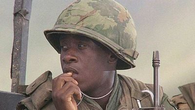 image de la news “Tout semble très réaliste” : entre Platoon et Full Metal Jacket, ce grand film de guerre injustement oublié est pourtant validé par les vétérans du Viêtnam