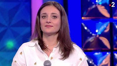 image de la news N’oubliez pas les paroles : qu’a dit Nagui à Charlotte hors antenne après son élimination ?