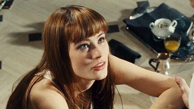 image de la news Elle aurait pu être l'une des actrices marquantes d'aujourd'hui, qu'est-il vraiment arrivé à Lucy Gordon, héroïne de Gainsbourg vie héroïque ?