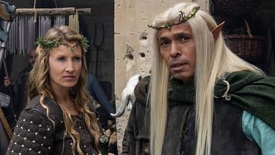 image de la news Premières images : Eric Judor et Alexandra Lamy dans une comédie à la croisée du Seigneur des anneaux et The office !