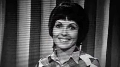 image de la news Oui, c’est bien elle ! il y a 55 ans, cette célèbre actrice française passait à la télévision pour la première fois