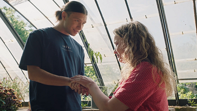 image de la news Ici tout commence : “Parfois, on prend des chemins différents” ... Axelle Dodier revient sur la relation de Lionel et Kelly après leur séparation