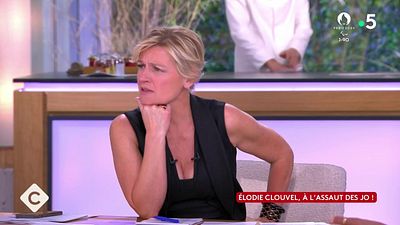 image de la news "Ça n’existe pas ?" : Anne-Elisabeth Lemoine (C à vous) moquée par Booder et par ses chroniqueurs... à tort !