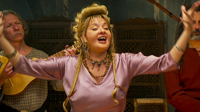 image de la news Astérix et Obélix L'Empire du Milieu sur Netflix : avez-vous reconnu cette actrice oscarisée derrière le personnage de Bibine ?