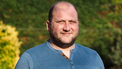 image de la news L’amour est dans le pré 2023 : Qui est Joris, le grand timide de la promotion ? Âge, métier, parcours… portrait !