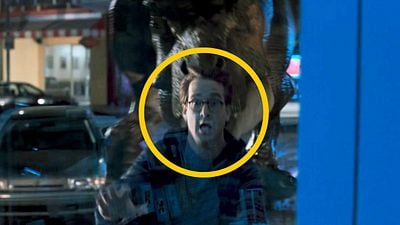 image de la news Jurassic Park 2 : cet homme qui tente d'échapper au T-Rex à 1 heure et 53 minutes n'est pas n'importe qui !