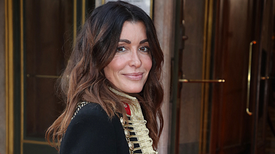 image de la news Quelle époque : Jenifer invitée de Léa Salamé ce samedi 21 décembre 2024 ?