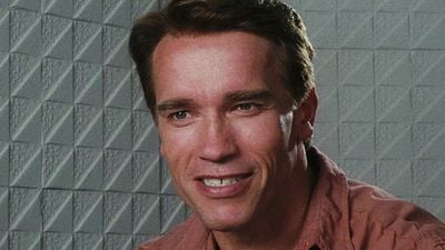 image de la news "Spielberg trouvait probablement cela trop compliqué" : il y a 24 ans, Schwarzenegger aurait pu jouer dans une suite de ce chef-d'oeuvre de la science-fiction