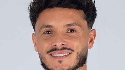 image de la news Mariés au premier regard 2026 (portrait) : qui est Mathieu, jeune papa célibataire et hypersensible ?