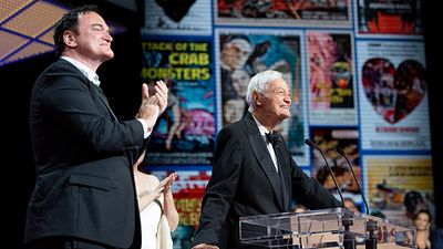 image de la news Adulé par Tarantino, il a découvert Scorsese, Cameron et Coppola : le roi de la série B Roger Corman nous a quittés à l'âge de 98 ans