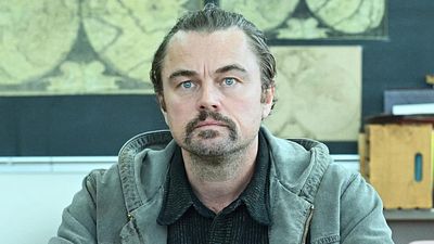 image de la news "Je l'ai regardé 3 ou 4 fois avant de faire le film" : Leonardo DiCaprio révèle s'être inspiré de ce classique du cinéma pour son rôle dans Une Bataille après l'autre