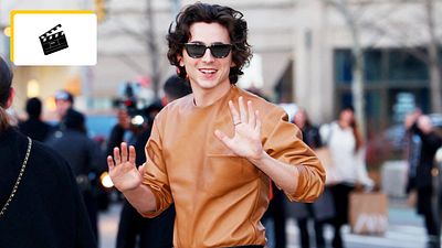 image de la news Un couple de cinéma improbable ! Timothée Chalamet filme un baiser qui va faire parler pour son prochain film