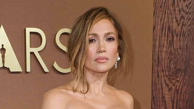 image de la news "Du rythme, de belles chansons, des paillettes, de l'amour..." : noté 3,7 sur 5, c'est le meilleur film de Jennifer Lopez !