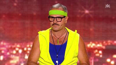 image de la news La France a un incroyable talent : la Chenille School Academy de Vincent Piguet fait le buzz, retour sur ce moment culte