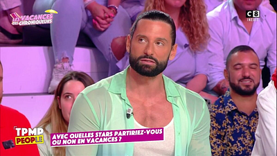 image de la news "J'aurais continué avec plaisir" : pourquoi le chroniqueur Hugo Manos est absent de l'émission TPMP People