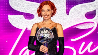 image de la news Natasha St-Pier (Danse avec les stars) : ce nouveau projet que lui confie TF1 après sa victoire