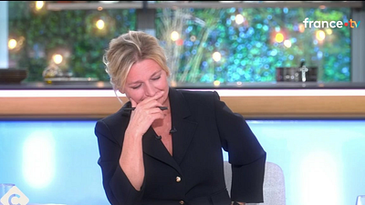 image de la news C à vous : Anne-Elisabeth Lemoine reprise par son invitée suite à une erreur