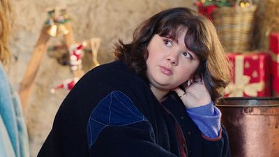 image de la news Ici tout commence sur TF1 : "Amaury n'est pas hyper bienveillant envers toi", Angèle tire la sonnette d'alarme pour Coline