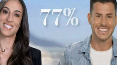 image de la news “Ça me touche” - Laura très émue par la jolie surprise d’Anthony dans Mariés au premier regard