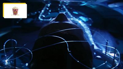 image de la news Il y a 16 ans, cette bande-annonce nous promettait l'un des plus grands films de science-fiction de tous les temps. Elle n'avait pas menti.