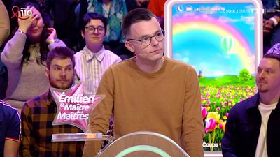 image de la news Un nouvel indice se dessine sur l'étoile dans Les 12 Coups de midi : de quoi s'agit-il ? On a une idée !