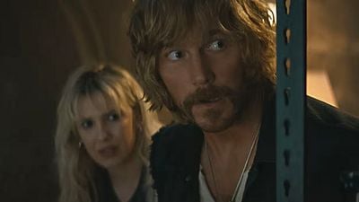 image de la news The Electric State sur Netflix : faites pause à 53 minutes et 59 secondes, les fans des films Marvel vont adorer ce clin d’œil !
