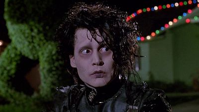 image de la news "Tom Cruise voulait savoir comment Edward allait aux toilettes" : pourquoi Tim Burton a dit non à la star de Top Gun