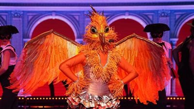Mask Singer : qui se cache sous le costume du Phoenix ? Les téléspectateurs pensent à une actrice bien connue