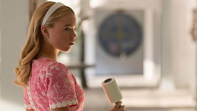 image de la news On lui doit l’une des séries les plus populaires de Netflix et elle dévoile son nouveau projet avec la star de House of The Dragon