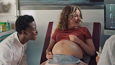 image de la news Ici tout commence : "Il réalise qu’il ne veut pas passer à côté de ça" ... Souleymane enfin prêt à devenir père ? Dembo Camilo se confie