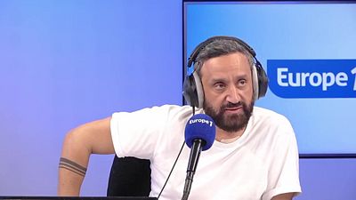 image de la news Pourquoi Cyril Hanouna avait-il un pansement au niveau du cou sur Europe 1 ?