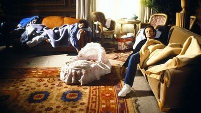 image de la news 10 millions d'entrées : 40 ans après, cette comédie culte des années 80 au trio inoubliable fait son grand retour en salle