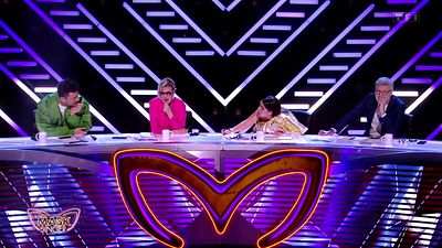 image de la news Kev Adams, Chantal Ladesou, Inès Reg ou Laurent Ruquier (Mask Singer) : qui arrive en tête du classement des enquêteurs à 2 semaines de la finale ?