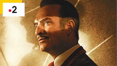 image de la news Zorro sur France 2 : Jean Dujardin partage une vidéo en costume... et à cheval !