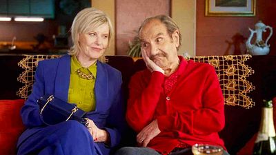 image de la news Scènes de Ménages : "Elle est d'une gentillesse...", Chantal Ladesou revient dans les nouveaux épisodes pour le plus grand plaisir de Gérard Hernandez