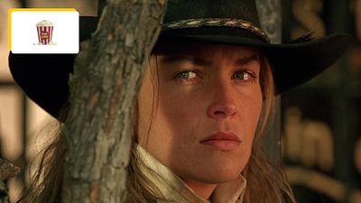 image de la news "Il n'est pas loyal" : 30 ans après leur collaboration, Sharon Stone tacle sévèrement ce réalisateur culte